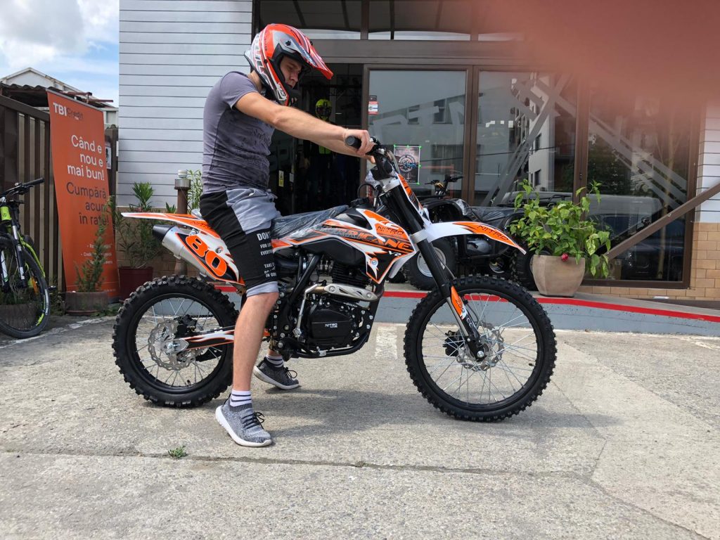 nitro hurricane 250cc